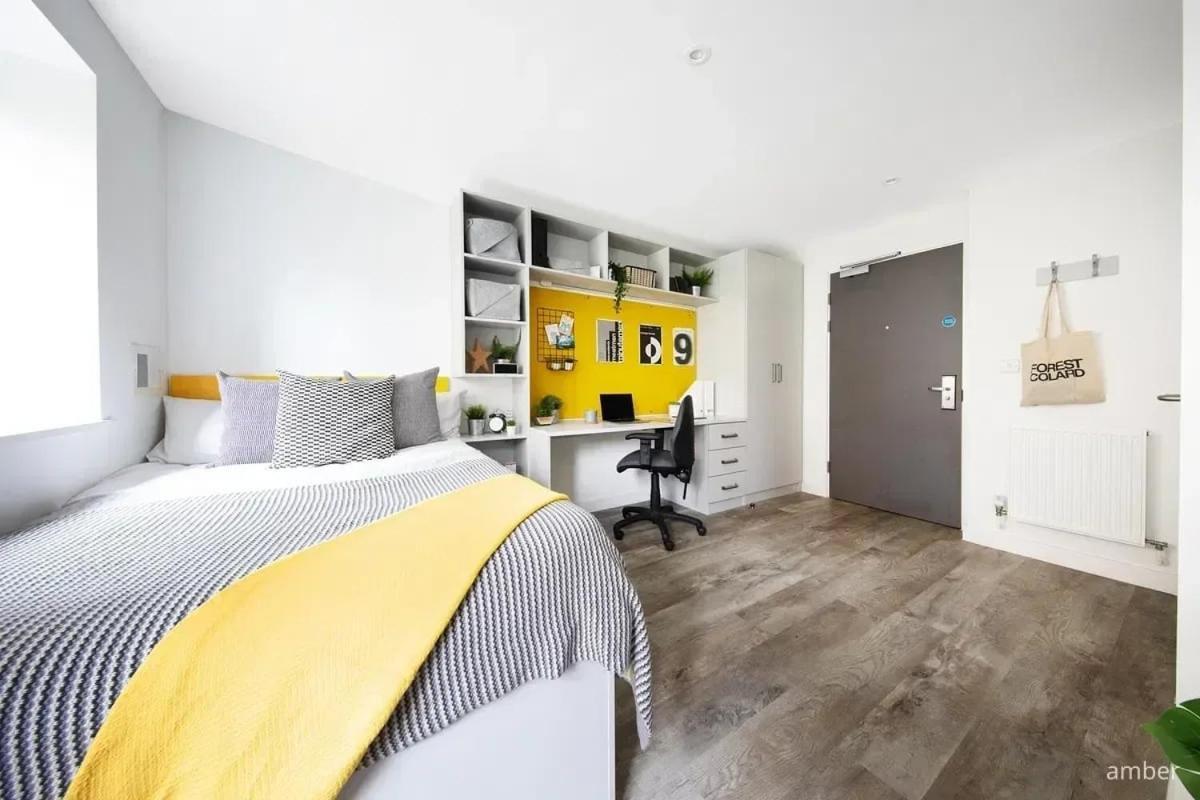For Students Only Ensuite Bedrooms With Shared Kitchen At Cathedral Point In Винчестер Экстерьер фото